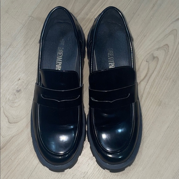 Dream Pairs Shiny Black Slip-On Loafers - Picture 2 of 8